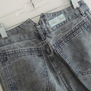 Ladies Cropped Jeans Size 11 Washed Denim Capri